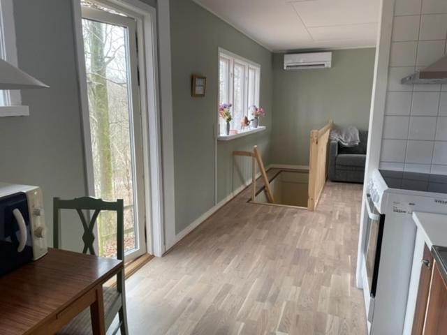 Totalrenoverad Liten Stuga Tjornarp Extérieur photo